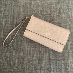 Kate Spade Cedar Street iPhone Wristlet